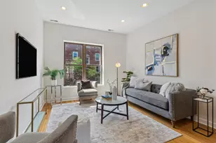 3222 W Sunnyside Ave, Chicago, IL 60625 - Photo 2