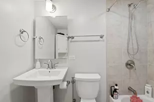 389 Michael John Dr, Park Ridge, IL 60068 - Photo 22