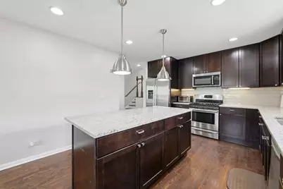 389 Michael John Drive, Park Ridge, IL 60068 - Photo 8