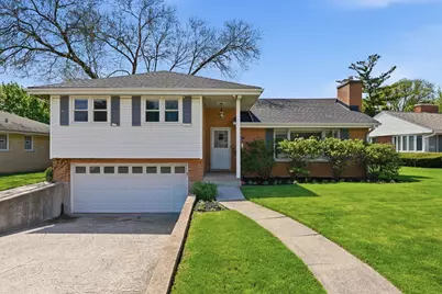 389 Michael John Drive, Park Ridge, IL 60068 - Photo 1