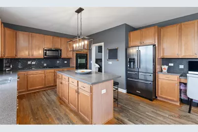 5 Kensington Court, Hawthorn Woods, IL 60047 - Photo 16