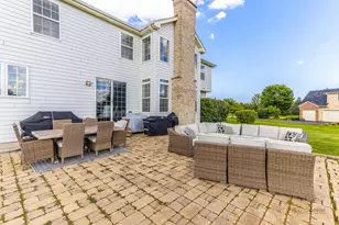 5 Kensington Ct, Hawthorn Woods, IL 60047 - Photo 32