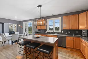 5 Kensington Ct, Hawthorn Woods, IL 60047 - Photo 18