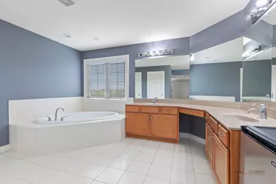 5 Kensington Court, Hawthorn Woods, IL 60047 - Photo 24