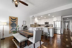 1903 W Diversey Pkwy, Chicago, IL 60614 - Photo 6