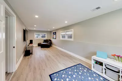 296 Springfield Terrace, Des Plaines, IL 60018 - Photo 16