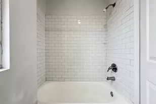 4251 W Haddon Ave, Chicago, IL 60651 - Photo 20