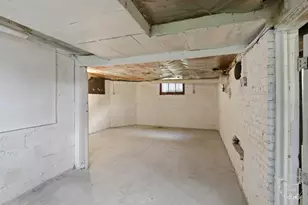 1223 N Locust St, Pontiac, IL 61764 - Photo 28