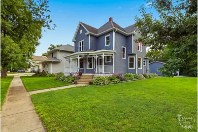 1223 N Locust Street, Pontiac, IL 61764 - Photo 4