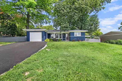 7340 W 111th Street, Worth, IL 60482 - Photo 2