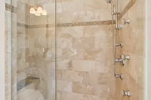 2224 W Roscoe St, Chicago, IL 60618 - Photo 18