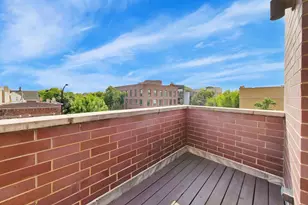 2224 W Roscoe St, Chicago, IL 60618 - Photo 28