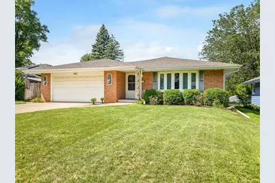 815 Parkside Drive, Rockford, IL 61108 - Photo 1