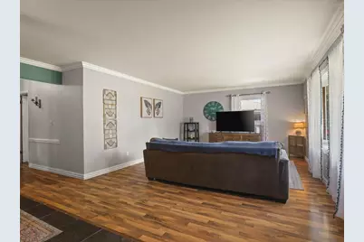 815 Parkside Drive, Rockford, IL 61108 - Photo 10