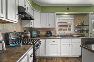 815 Parkside Dr, Rockford, IL 61108 - Photo 16