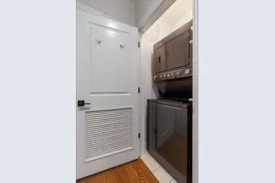 2140 W Division Street #4, Chicago, IL 60622 - Photo 22