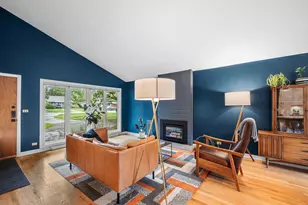 2662 Crawford Ave, Evanston, IL 60201 - Photo 4