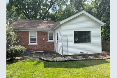 8716 N Harding Avenue, Skokie, IL 60076 - Photo 22