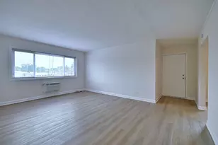 600 S York St, Elmhurst, IL 60126 - Photo 8