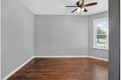 1541 S Tripp Avenue, Chicago, IL 60623 - Photo 4