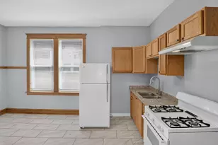 1541 S Tripp Ave, Chicago, IL 60623 - Photo 40