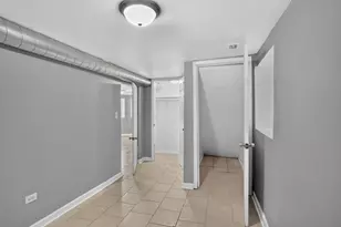 1541 S Tripp Ave, Chicago, IL 60623 - Photo 56
