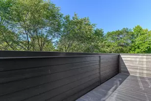 6915 N Western Ave, Chicago, IL 60645 - Photo 22
