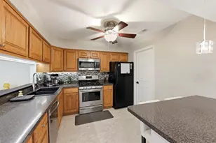 8215 Willow Dr, Palos Hills, IL 60465 - Photo 8