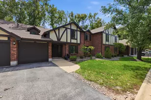 8215 Willow Dr, Palos Hills, IL 60465 - Photo 2
