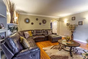 8035 S Paulina St, Chicago, IL 60620 - Photo 2