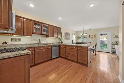 812 Kemman Avenue, La Grange Park, IL 60526 - Photo 6