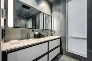 925 N Larrabee St, Chicago, IL 60610 - Photo 24