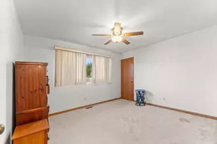 10241 Royal Ct, Mokena, IL 60448 - Photo 18