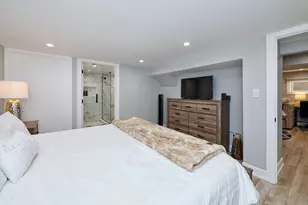 6242 N Kenmore Ave, Chicago, IL 60660 - Photo 18