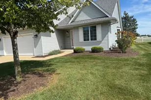 505 S Division St, Peotone, IL 60468 - Photo 10