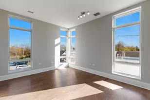 4758 N Laramie Ave, Chicago, IL 60630 - Photo 12