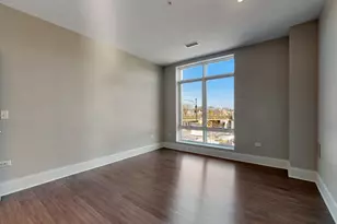 4758 N Laramie Ave, Chicago, IL 60630 - Photo 8