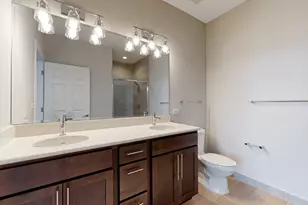 4758 N Laramie Ave, Chicago, IL 60630 - Photo 10