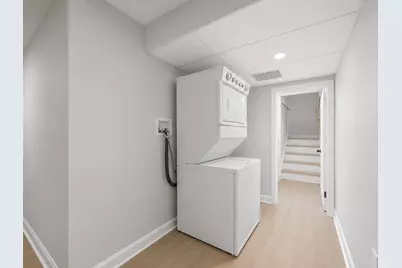 6833 S Merrill Avenue #Basement, Chicago, IL 60649 - Photo 12