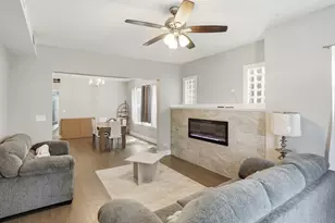 11025 S King Dr, Chicago, IL 60628 - Photo 8