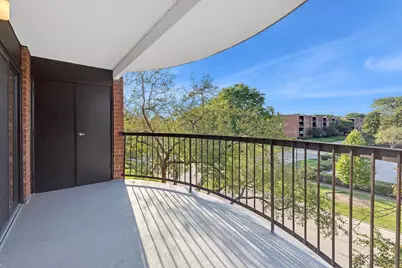1415 E Central Road #305A, Arlington Heights, IL 60005 - Photo 14
