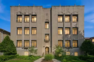 6211 N Mozart St, Chicago, IL 60659 - Photo 2