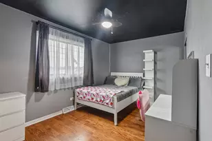 520 N Kinzie Pl, Thornton, IL 60476 - Photo 24