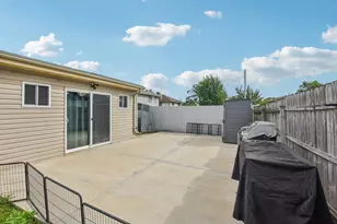 520 N Kinzie Pl, Thornton, IL 60476 - Photo 34
