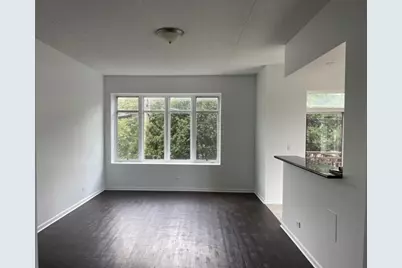 755 Diamond Lake Road #303, Mundelein, IL 60060 - Photo 4