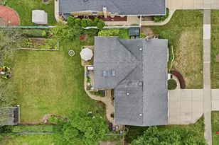132 W King Arthur Ct, Palatine, IL 60067 - Photo 50