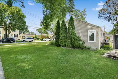 1446 Everett Avenue, Des Plaines, IL 60018 - Photo 22