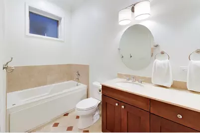 [Address not provided], Chicago, IL 60613 - Photo 18