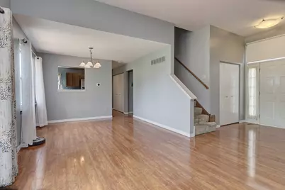2204 Hollister Court, Plainfield, IL 60586 - Photo 6