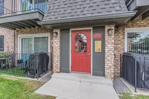 900 S Plum Grove Rd, Palatine, IL 60067 - Photo 2